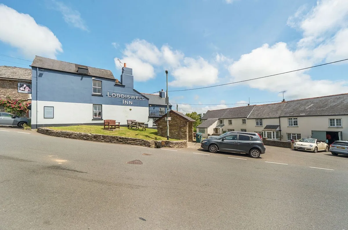 Fore Street, Loddiswell