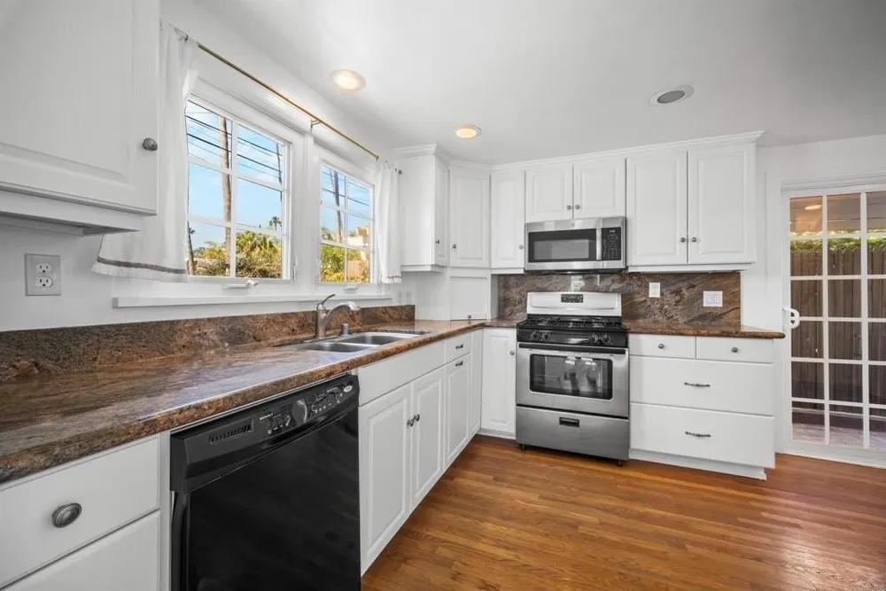 4778 Panorama Dr, San Diego, CA 92116
