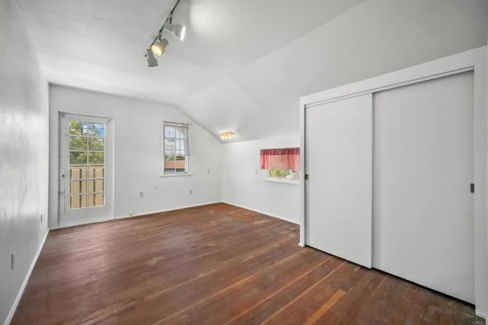 4778 Panorama Dr, San Diego, CA 92116