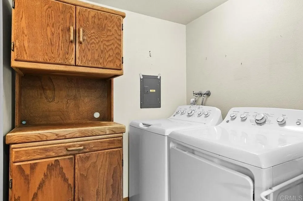 11923 Royal Rd, El Cajon, CA 92021