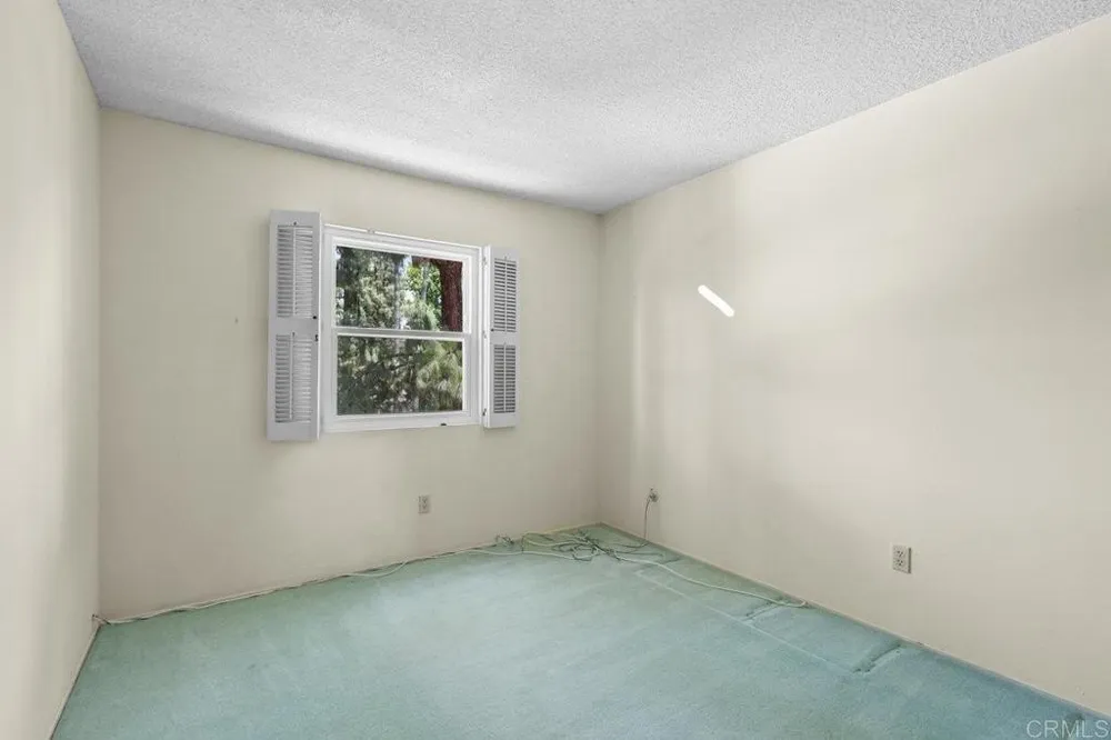 11923 Royal Rd, El Cajon, CA 92021