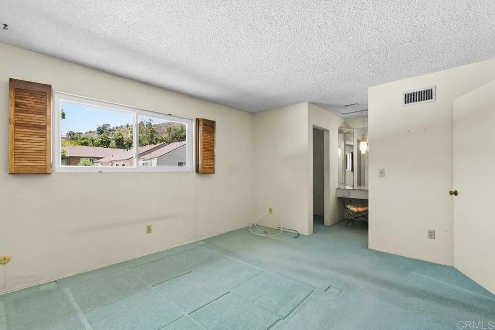 11923 Royal Rd, El Cajon, CA 92021