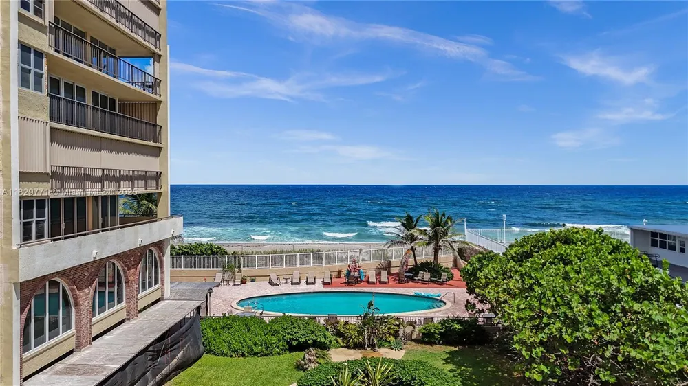 1180 S Ocean Blvd, Boca Raton, FL 33432