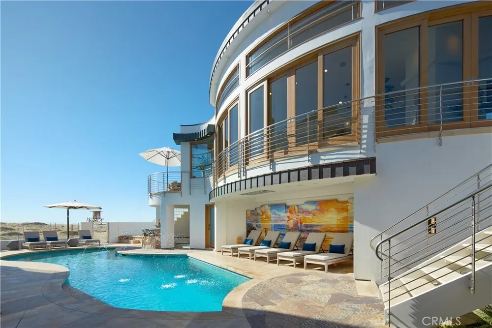 1510 E Oceanfront, Newport Beach, CA 92661