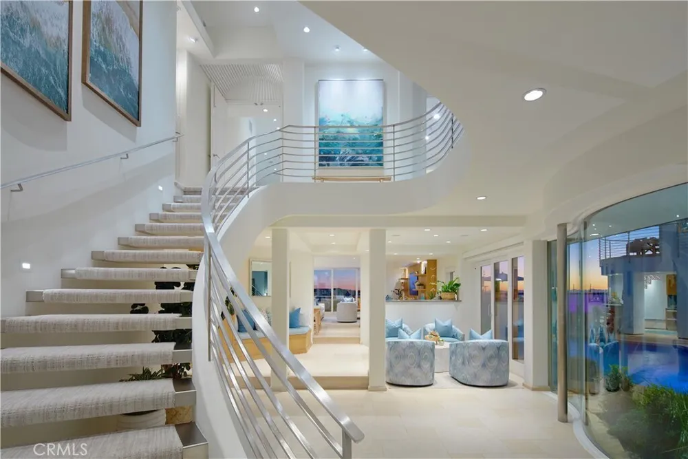 1510 E Oceanfront, Newport Beach, CA 92661