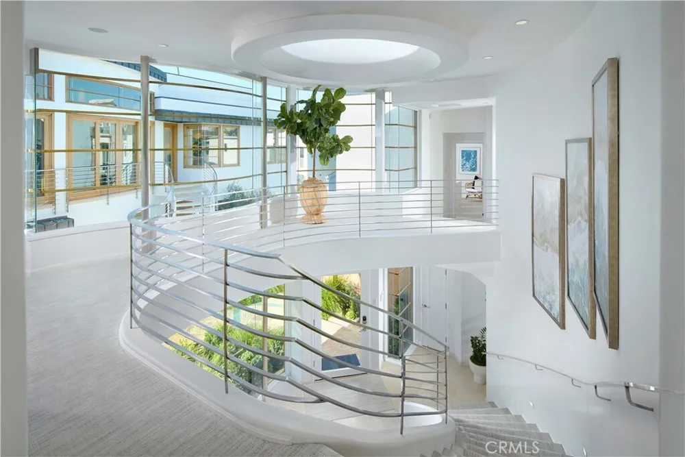 1510 E Oceanfront, Newport Beach, CA 92661