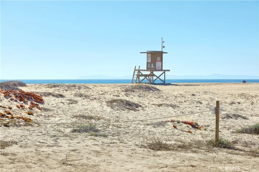 1510 E Oceanfront, Newport Beach, CA 92661