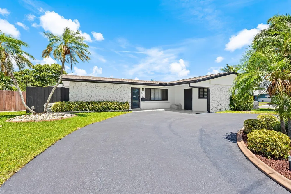 581 SE 5th Ave, Pompano Beach, FL 33060
