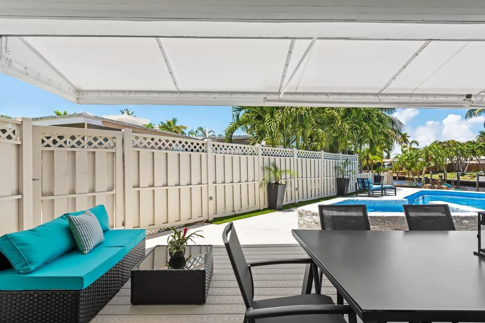 581 SE 5th Ave, Pompano Beach, FL 33060