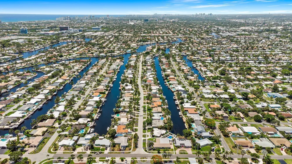 581 SE 5th Ave, Pompano Beach, FL 33060