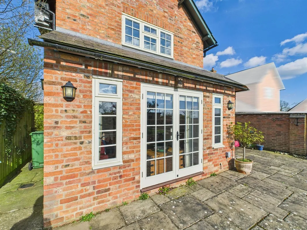 Harborough Road, New Inn, Nr. Billesdon, Leicestershire