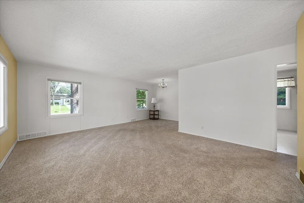 956 E 30th Ave, Spokane, WA 99203