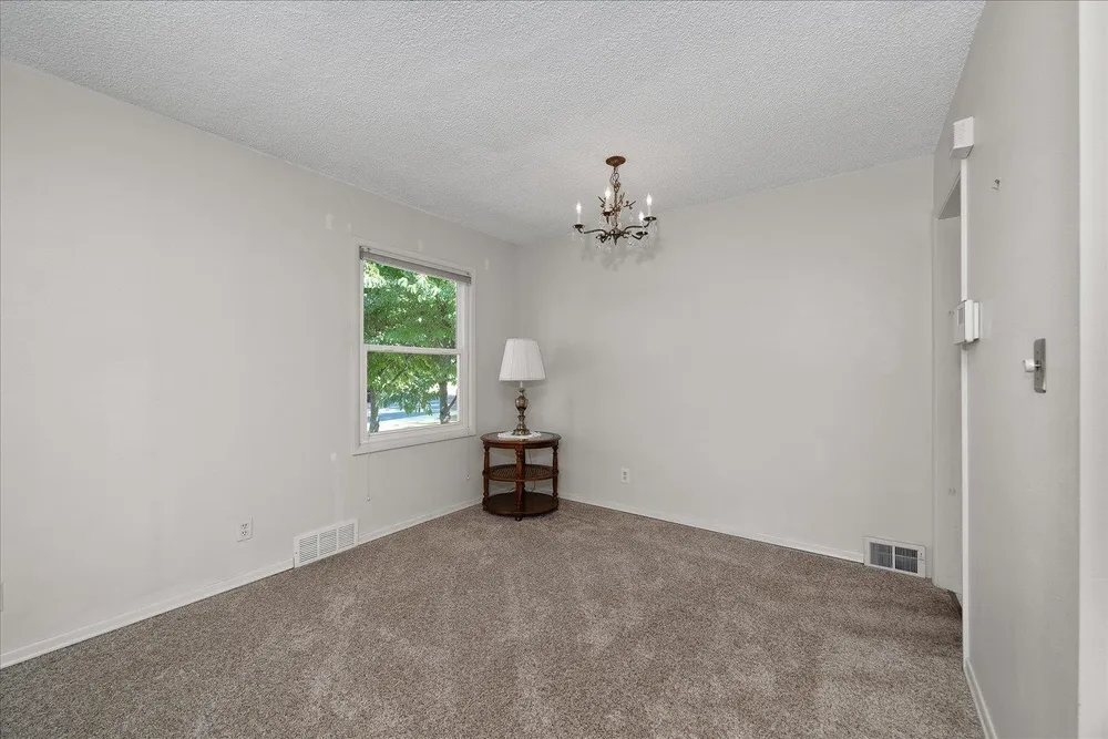956 E 30th Ave, Spokane, WA 99203