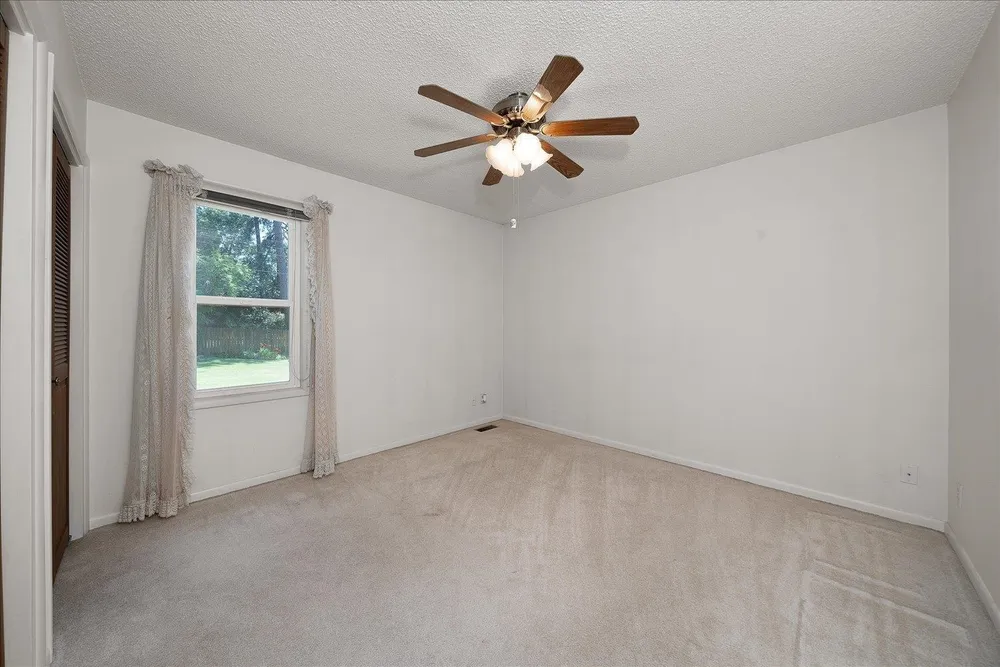 956 E 30th Ave, Spokane, WA 99203