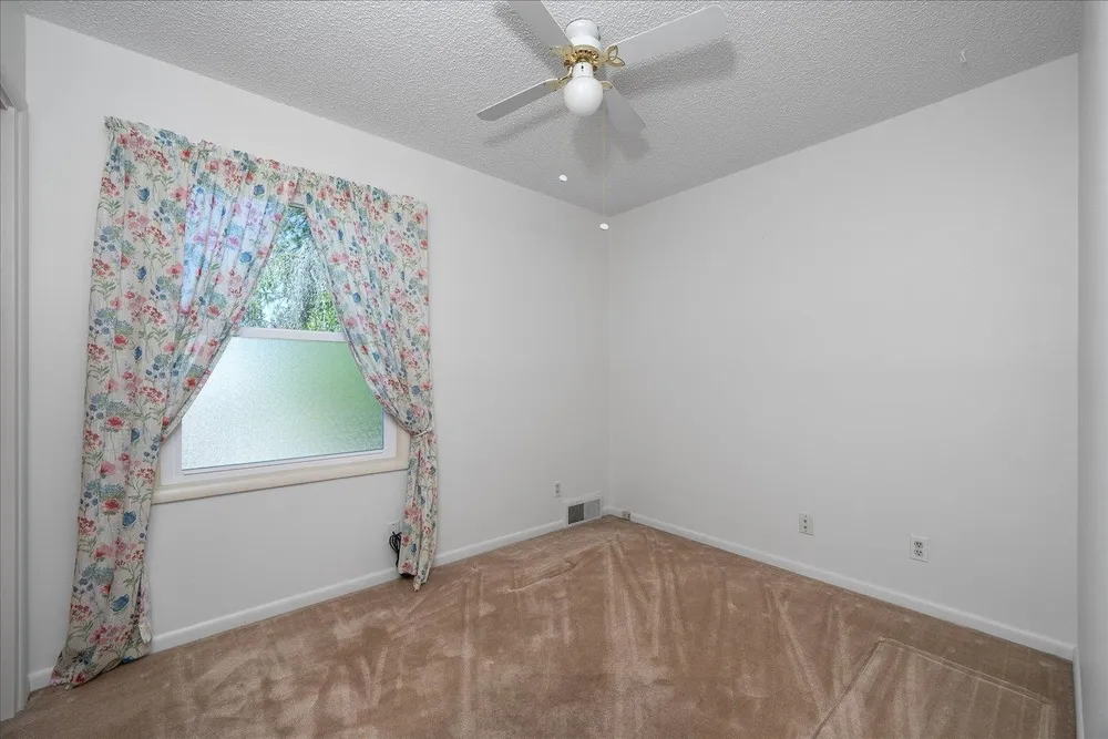956 E 30th Ave, Spokane, WA 99203