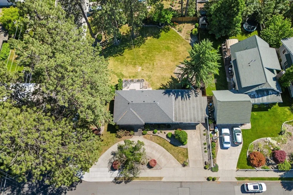 956 E 30th Ave, Spokane, WA 99203