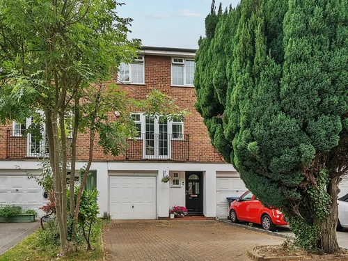 Colonels Walk, The Ridgeway, Enfieldphoto