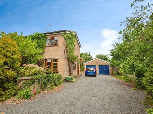 Lincoln Road, Leasingham, Sleafordphoto