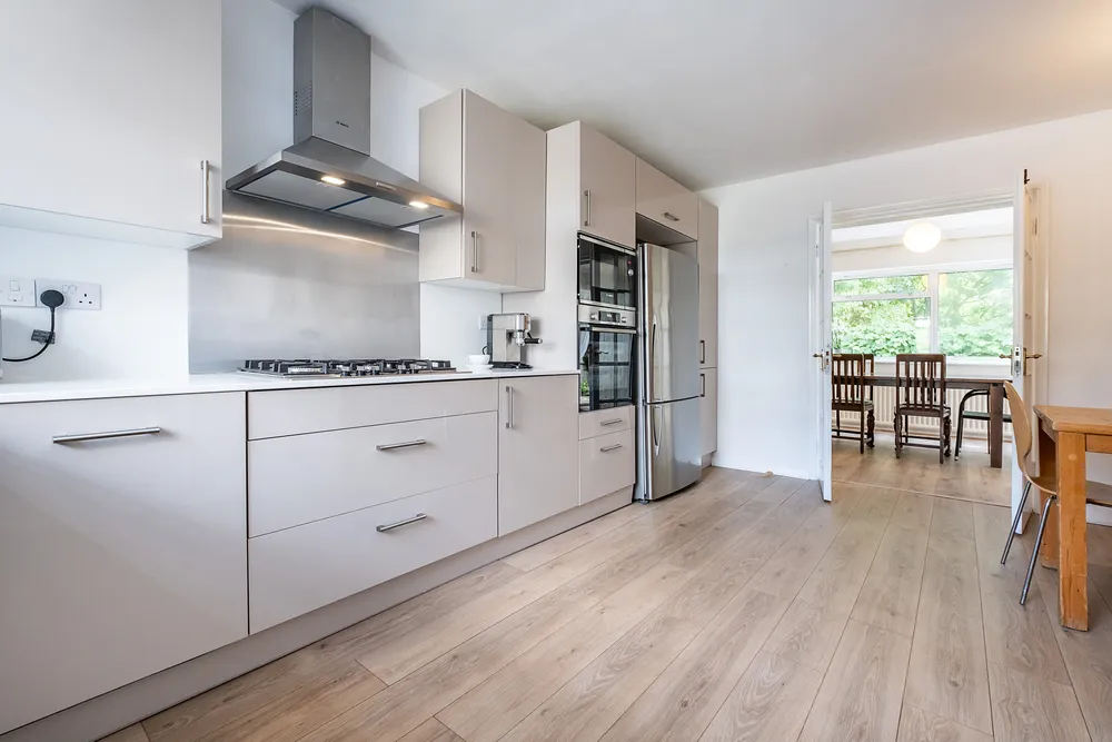 Brentcot Close, Ealing, W13
