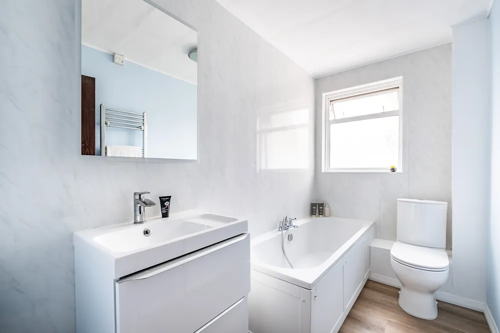 Brentcot Close, Ealing, W13
