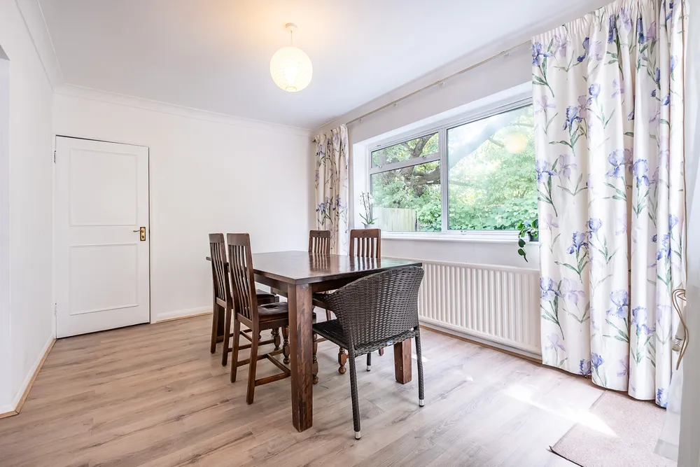Brentcot Close, Ealing, W13