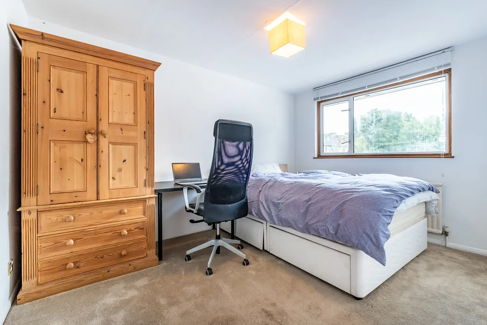 Brentcot Close, Ealing, W13