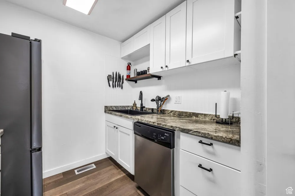 1882 E 5775 S, South Ogden, UT 84403