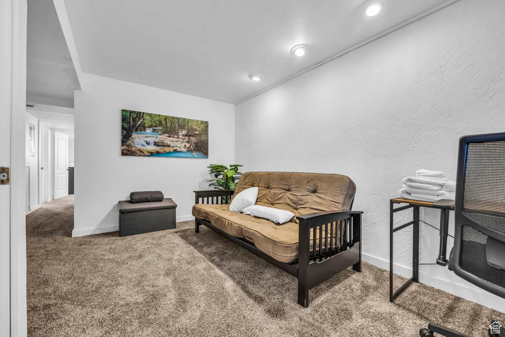 1882 E 5775 S, South Ogden, UT 84403