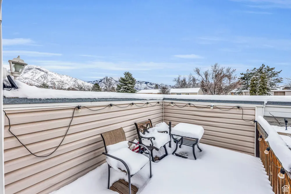 1882 E 5775 S, South Ogden, UT 84403