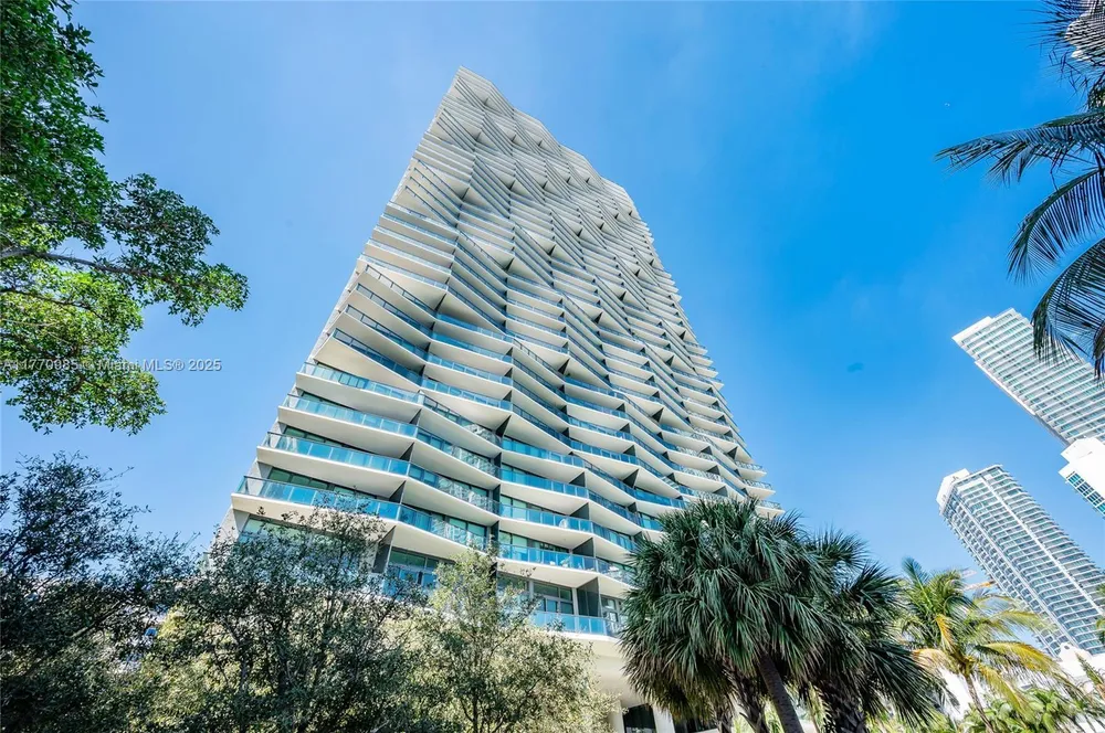 460 NE 28th St, Miami, FL 33137