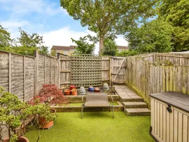 Hillside Drive, Frome thumb 2