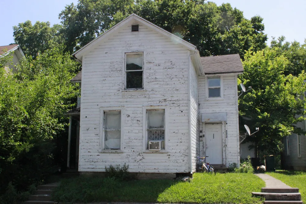 222 N Race St, Springfield, OH 45504