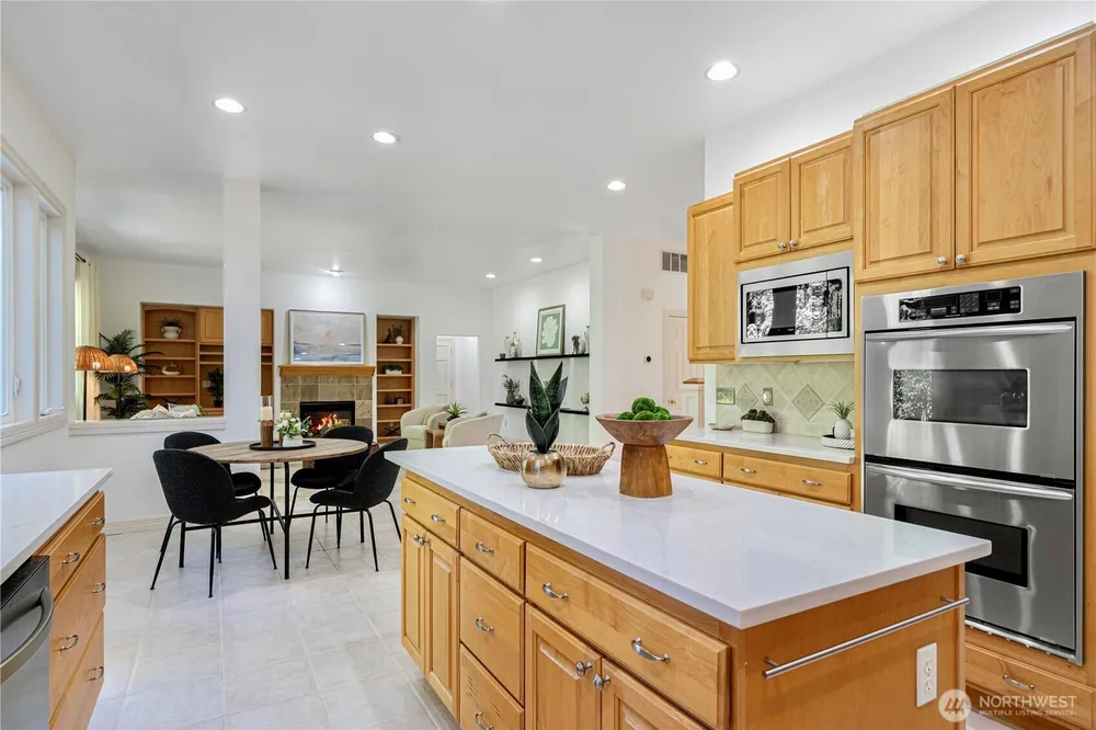 4812 162nd Pl SE, Bellevue, WA 98006