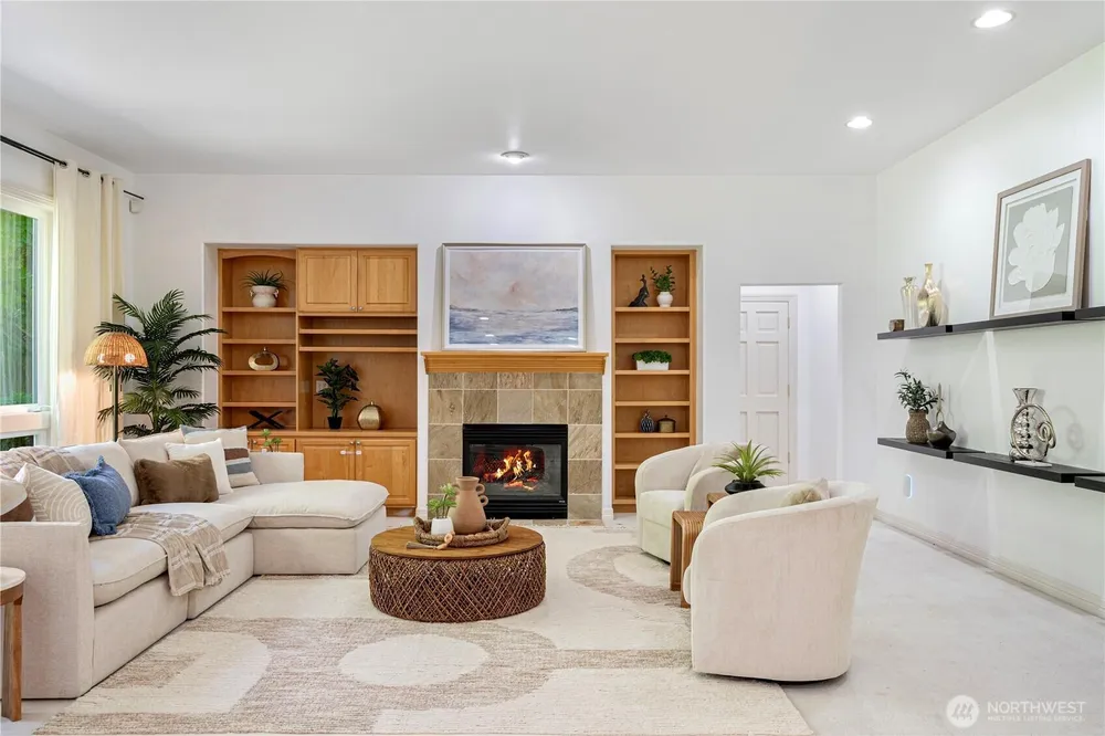 4812 162nd Pl SE, Bellevue, WA 98006