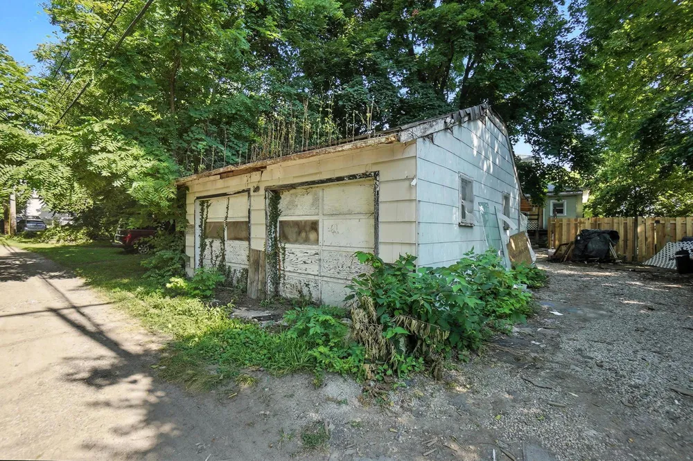227 E Northern Ave, Springfield, OH 45503