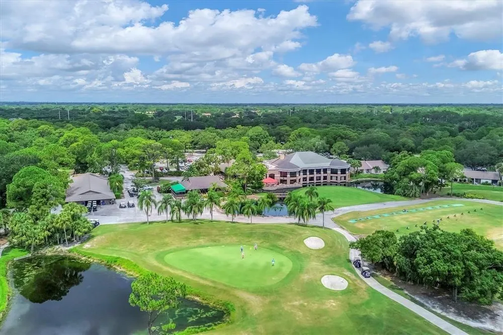5662 Long Common Circle, Sarasota, FL 34235