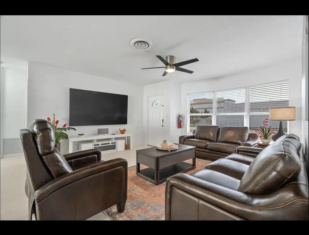 5040 NE 22nd Ave, Pompano Beach, FL 33064