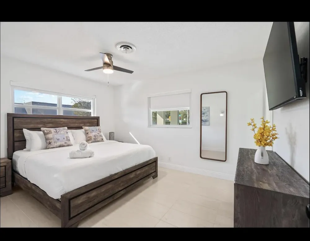 5040 NE 22nd Ave, Pompano Beach, FL 33064