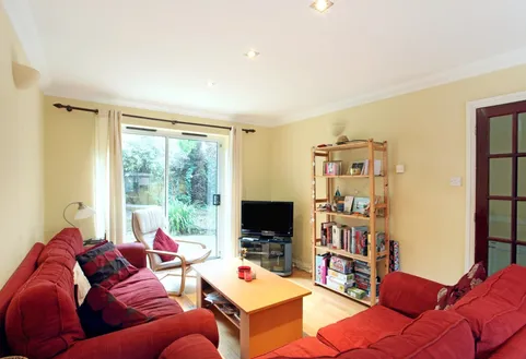 Pegasus Close, Newington Green