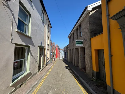 St Mary Street, Cardigan, SA43