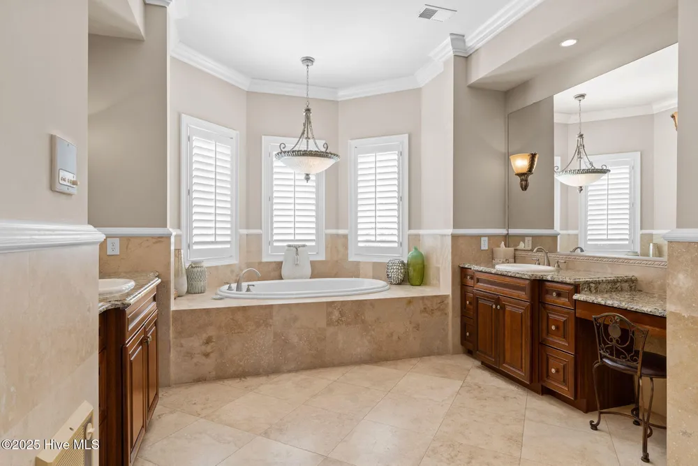 1224 Riverbend Dr SW, Shallotte, NC 28470
