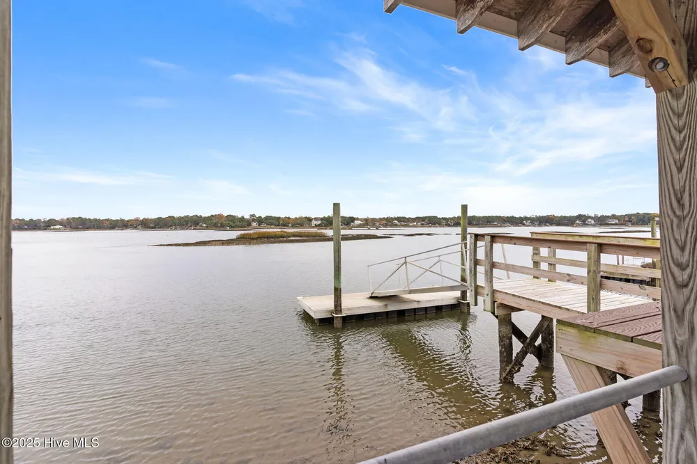 1224 Riverbend Dr SW, Shallotte, NC 28470
