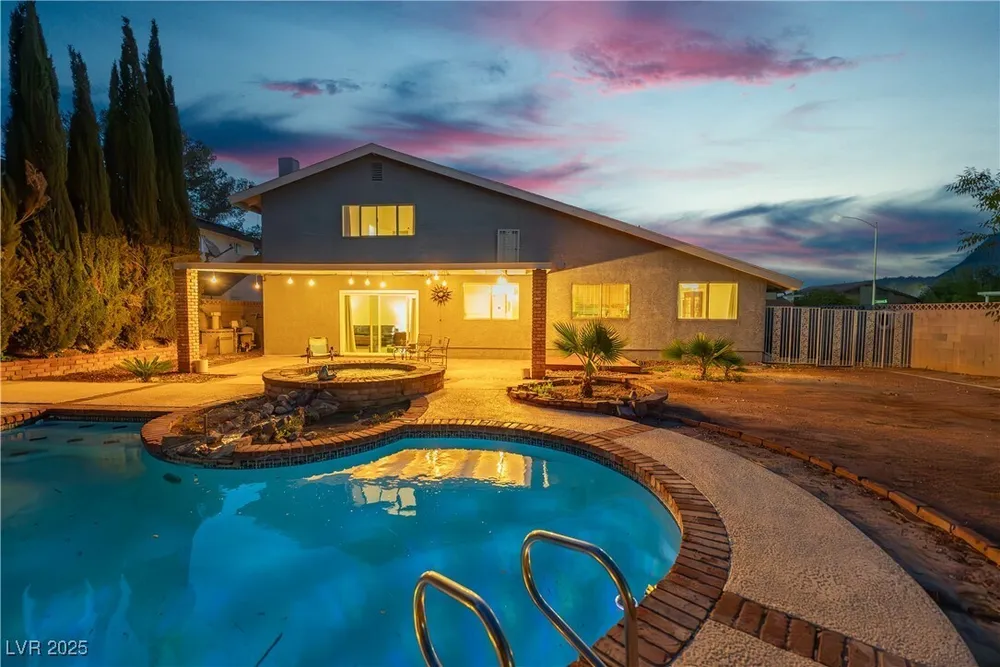 1808 Piccolo Way, Las Vegas, NV 89146