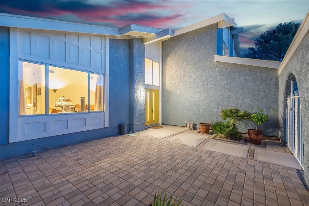 1808 Piccolo Way, Las Vegas, NV 89146
