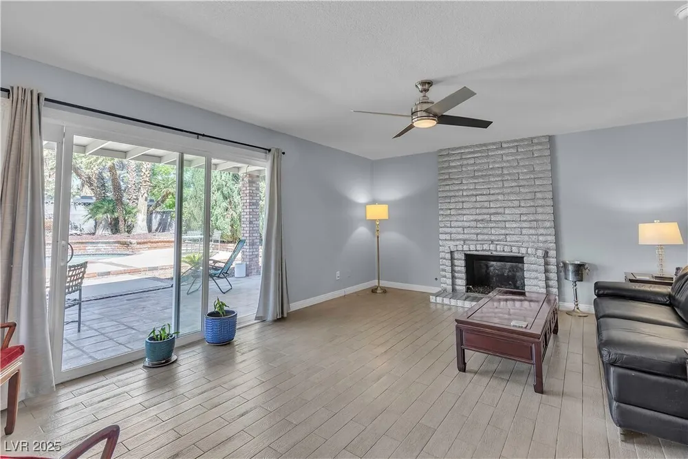1808 Piccolo Way, Las Vegas, NV 89146