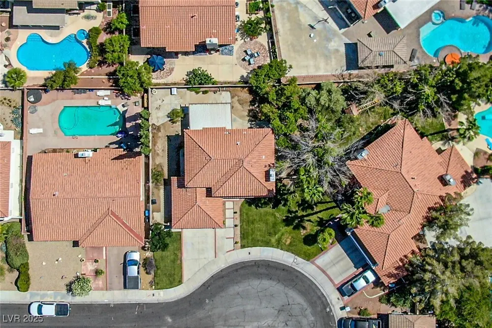 9021 Feather River Ct, Las Vegas, NV 89117