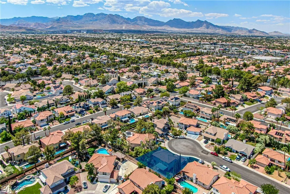 9021 Feather River Ct, Las Vegas, NV 89117