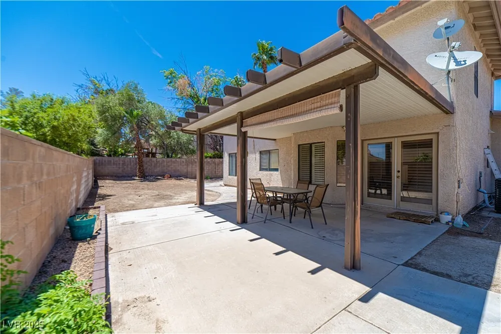 9021 Feather River Ct, Las Vegas, NV 89117