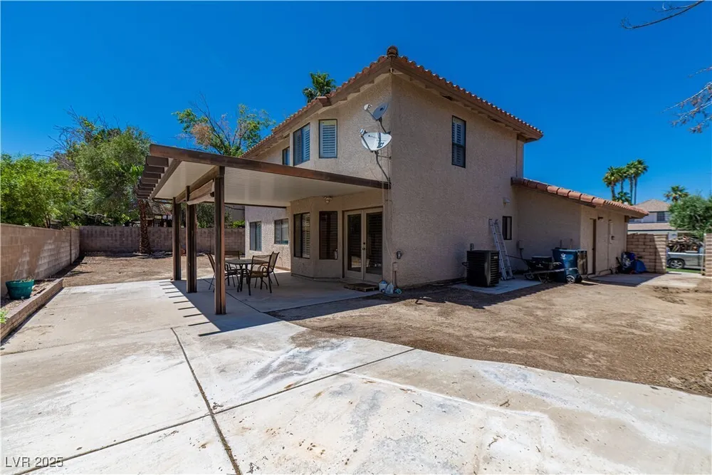 9021 Feather River Ct, Las Vegas, NV 89117