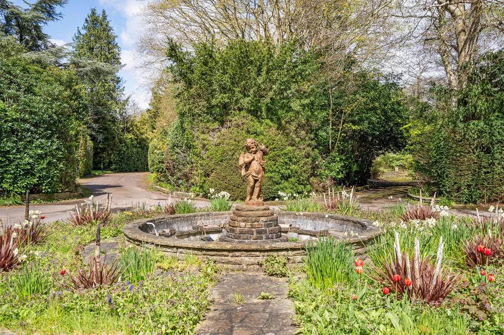 The Common, Stanmore, HA7